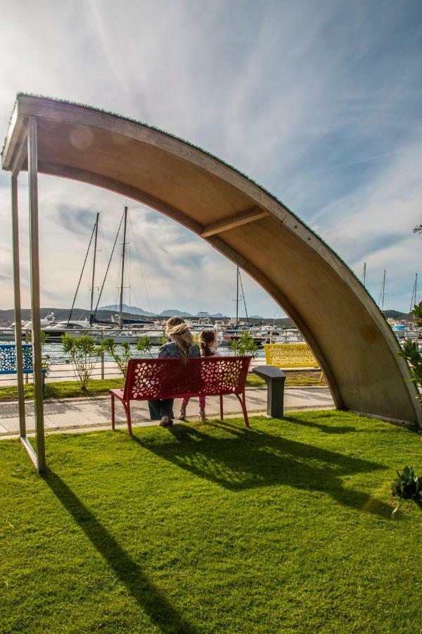 Hotel Maria Golfo Aranci Dış mekan fotoğraf