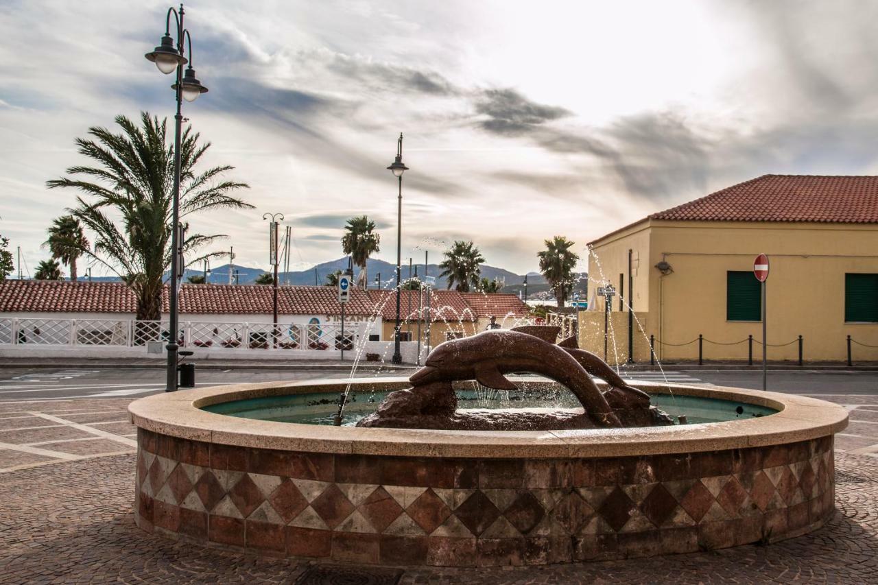 Hotel Maria Golfo Aranci Dış mekan fotoğraf